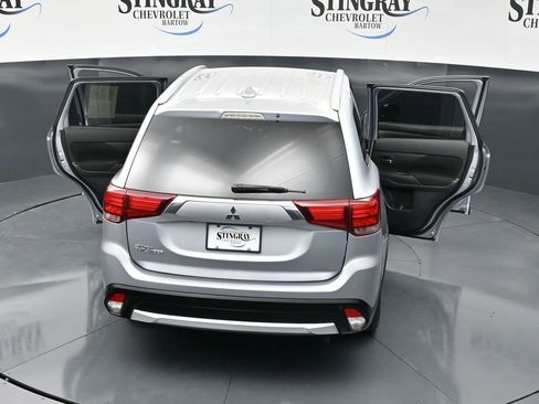 Used 2017 Mitsubishi Outlander ES FWD image 38