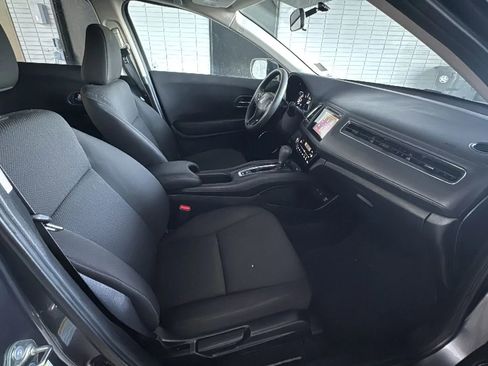 Used 2016 Honda HR-V EX image 18