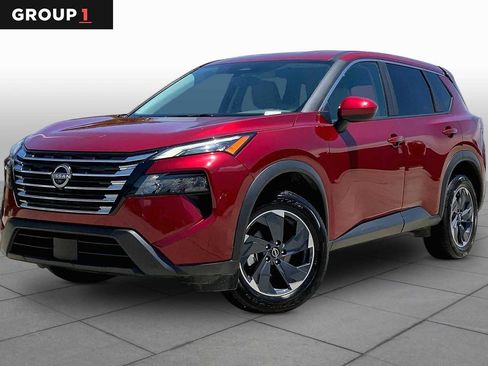Used 2025 Nissan Rogue SV FWD image 1
