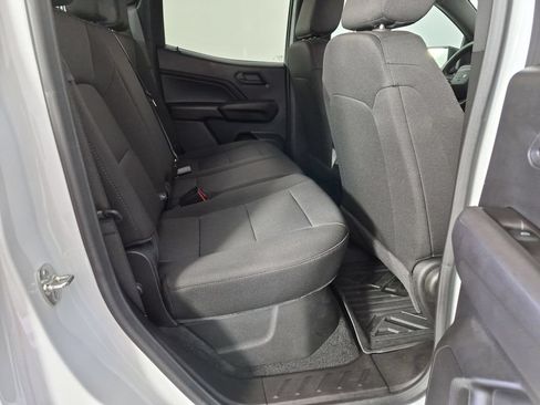 Certified 2025 Chevrolet Colorado Trail Boss AWD/4WD image 36