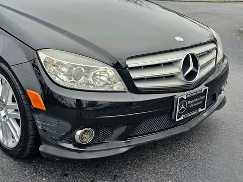 Used 2009 Mercedes-Benz C 300 4MATIC Sedan image 3