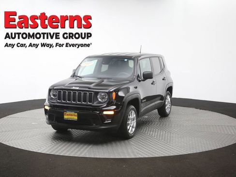 Used 2023 Jeep Renegade Latitude AWD/4WD image 54