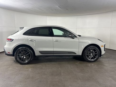 Certified 2023 Porsche Macan Turbo image 8