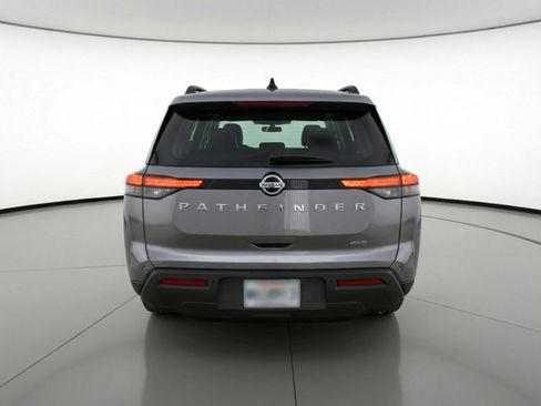 Used 2025 Nissan Pathfinder SV image 7