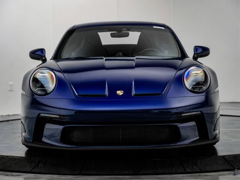 Used 2022 Porsche 911 GT3 image 32