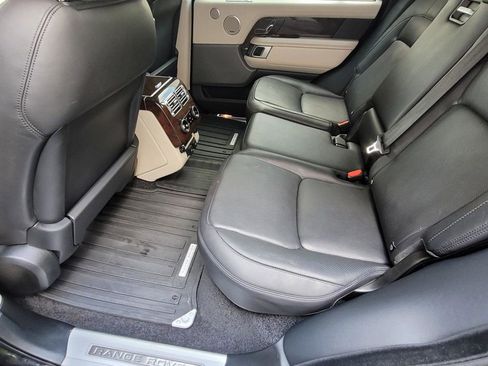 Used 2020 Land Rover Range Rover Long Wheelbase HSE image 9