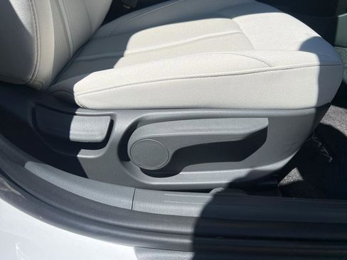 New 2024 Hyundai Sonata SEL image 25