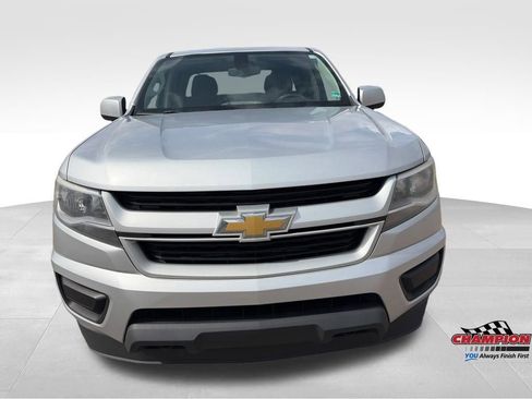 Used 2019 Chevrolet Colorado W/T w/ Custom Special Edition AWD/4WD image 14