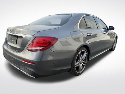 Used 2017 Mercedes-Benz E 300 image 7