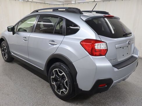 Used 2015 Subaru Crosstrek 2.0i Premium AWD/4WD image 5