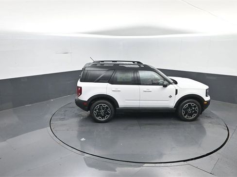 New 2025 Ford Bronco Sport Outer Banks image 29