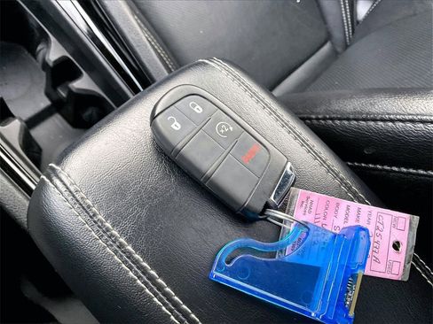 Used 2022 Jeep Compass High Altitude image 27