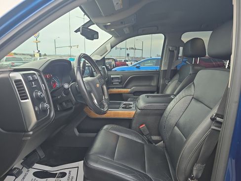 Used 2018 Chevrolet Silverado 1500 LTZ w/ Sport Package image 10