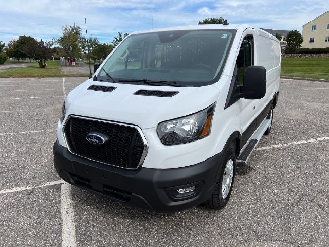 Used 2025 Ford Transit 250 Low Roof w/ Exterior Upgrade Package RWD image 4