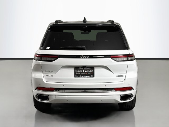 Used 2024 Jeep Grand Cherokee Overland w/ Luxury Tech Group IV AWD/4WD image 6