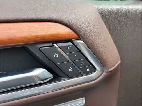 Used 2022 GMC Sierra 1500 Denali w/ Denali Reserve Package image 27