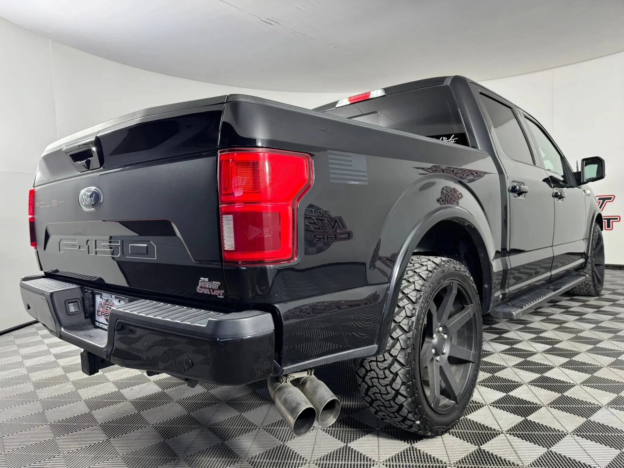 Used 2019 Ford F150 Lariat w/ Equipment Group 502A Luxury AWD/4WD image 28