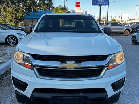 Used 2017 Chevrolet Colorado W/T w/ WT Convenience Package RWD image 2