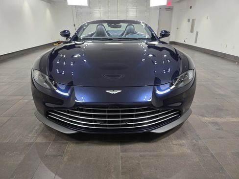 Used 2021 Aston Martin V8 Vantage Roadster image 25
