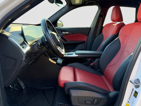 Used 2023 BMW X1 xDrive28i w/ M Sport Package image 10