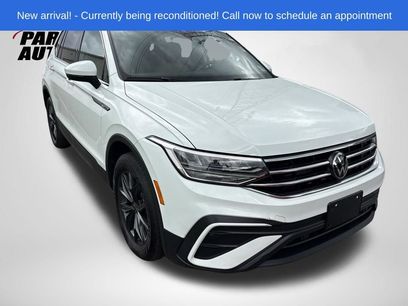 Certified 2024 Volkswagen Tiguan SE