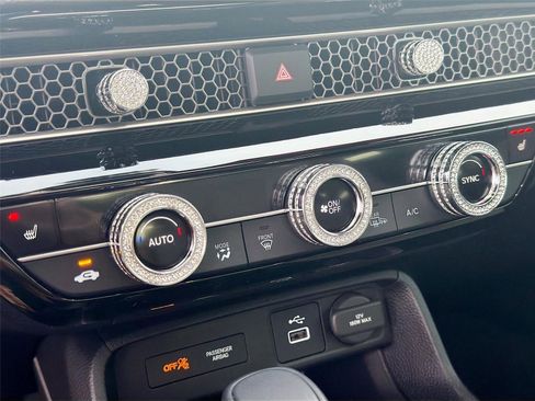 Used 2024 Honda Civic EX-L image 17