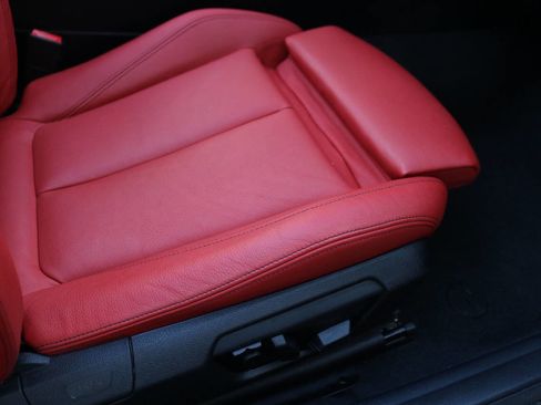 Used 2015 BMW M235i Convertible image 26