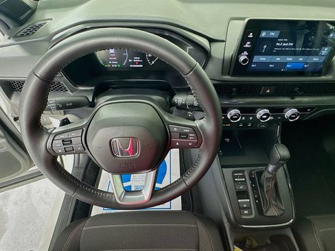 Used 2026 Honda CR-V Sport image 14