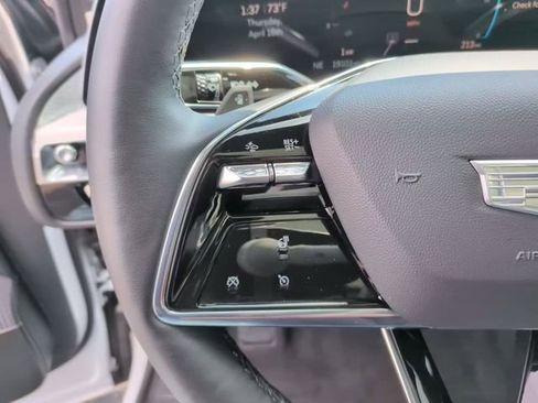 Used 2024 Cadillac Lyriq Sport image 19