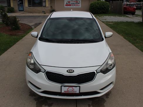 Used 2016 Kia Forte LX FWD image 4