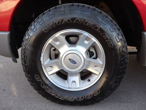 Used 2003 Ford Explorer Sport Trac XLS image 39