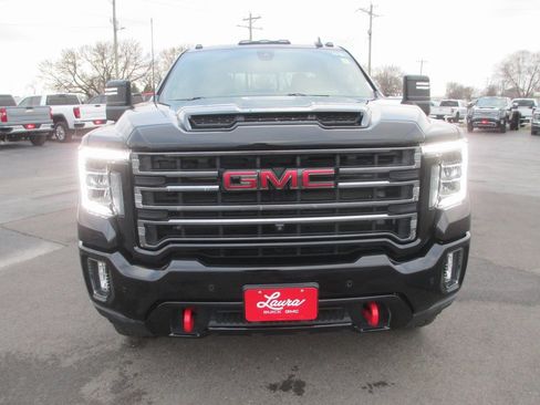 Certified 2021 GMC Sierra 2500 AT4 w/ AT4 Premium Plus Package image 13