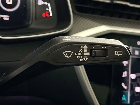 Used 2021 Audi RS 6 image 32