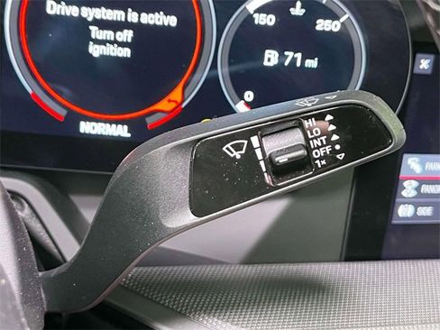 Used 2021 Porsche 911 Carrera image 39