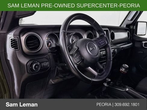 Used 2022 Jeep Wrangler Sport AWD/4WD image 9