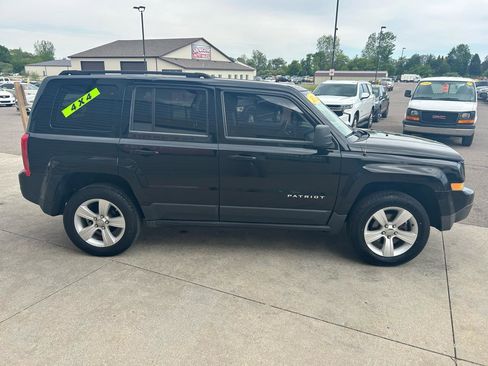 Used 2013 Jeep Patriot Sport w/ PWR Value Group AWD/4WD image 4