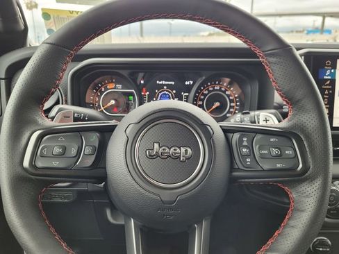 New 2026 Jeep Wrangler Unlimited Rubicon 392 w/ Quick Order Package 27X Moab AWD/4WD image 10