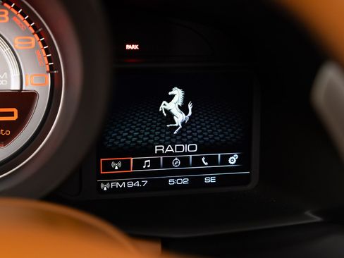 Certified 2019 Ferrari 488 Spider RWD image 93