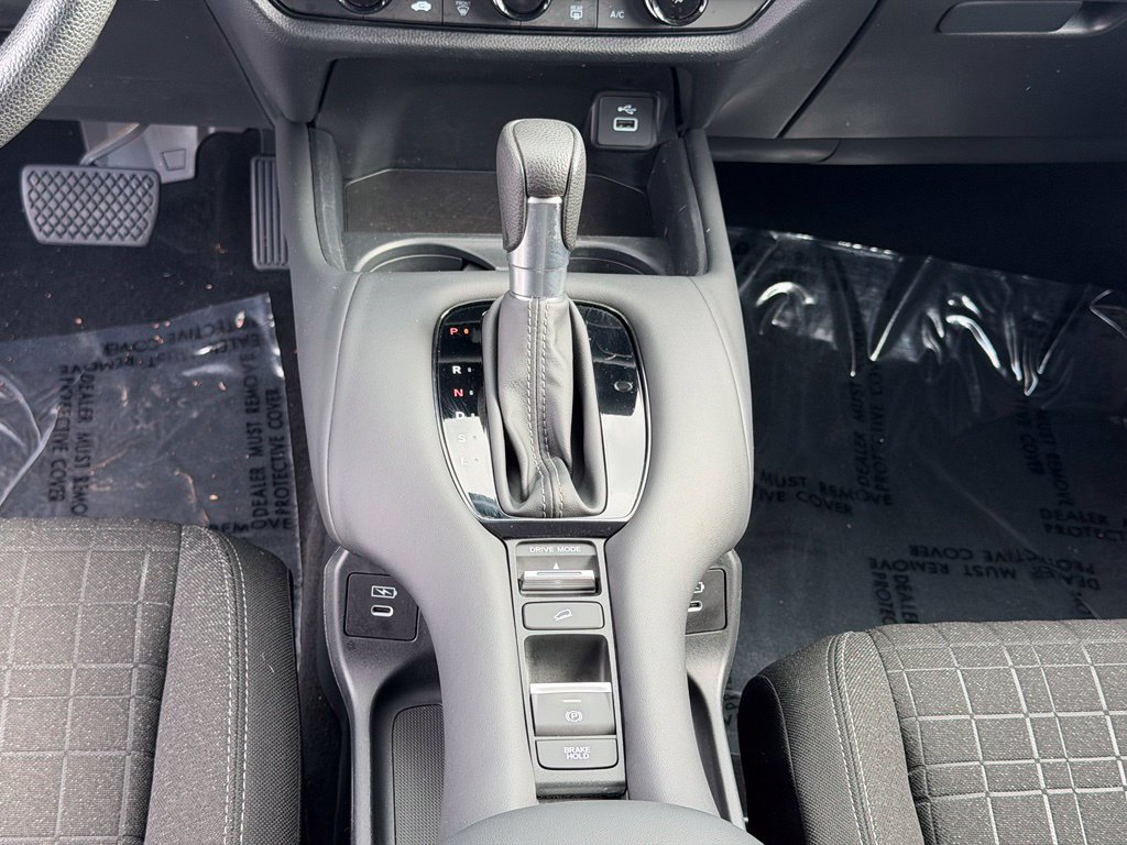 Used 2024 Honda HR-V LX image 20