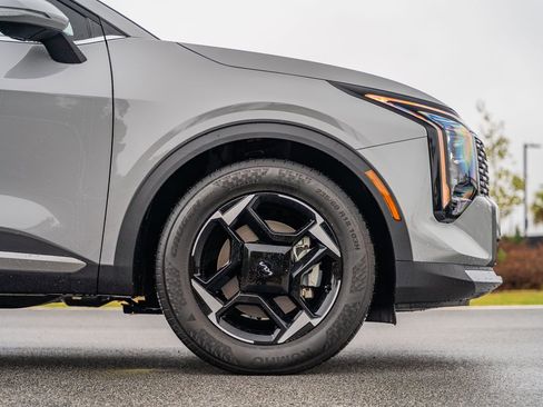 Used 2026 Kia Sportage EX w/ EX Panorama Roof Package image 9