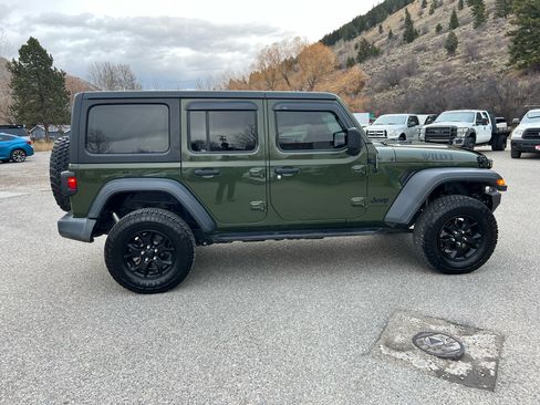 Used 2021 Jeep Wrangler Unlimited Sport image 8
