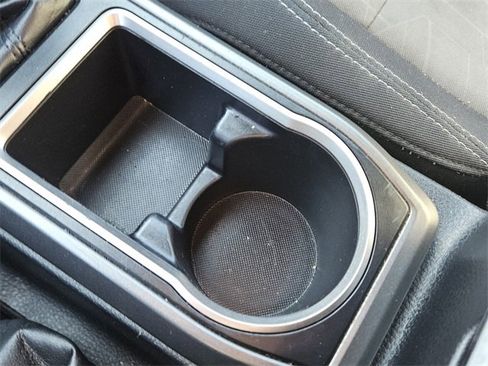 Used 2022 Toyota Tacoma TRD Off-Road image 21