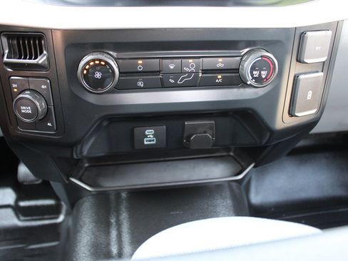 Used 2023 Ford F150 XL AWD/4WD image 31
