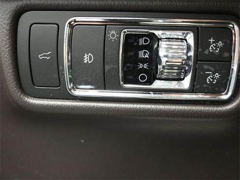 Certified 2023 Lincoln Aviator Black Label image 11