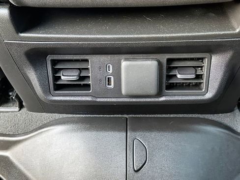 Used 2025 Chevrolet Silverado 1500 LT w/ Protection Package image 27