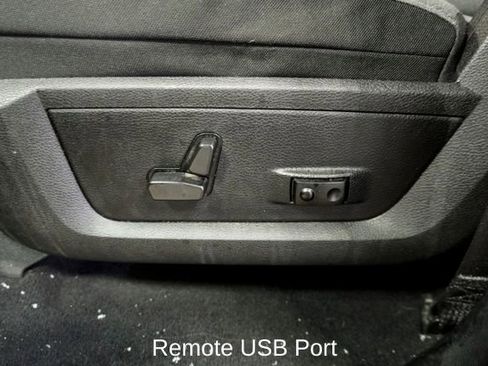 Used 2023 RAM 1500 Classic SLT image 11