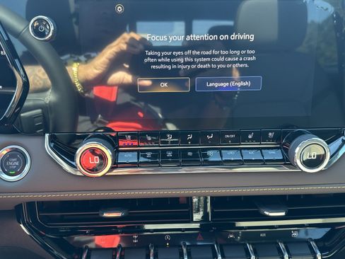 New 2026 Chevrolet Colorado ZR2 w/ Technology Package image 28