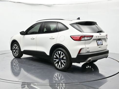 Used 2020 Ford Escape SE Sport image 7