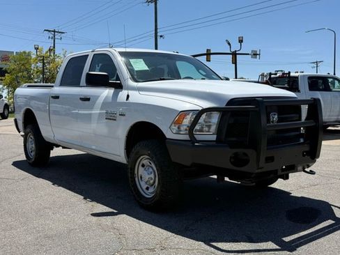 Used 2017 RAM 2500 Tradesman w/ Protection Group AWD/4WD image 4