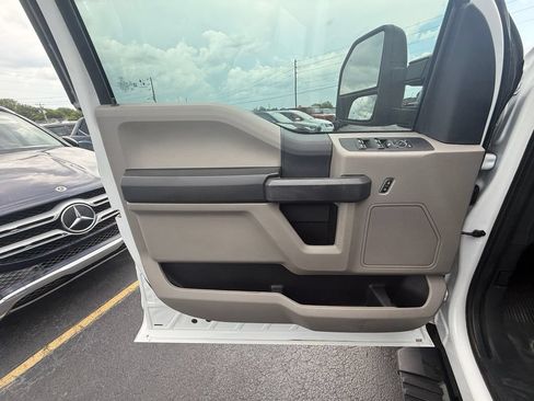 Used 2022 Ford F450 XL w/ Power Equipment Group AWD/4WD image 10